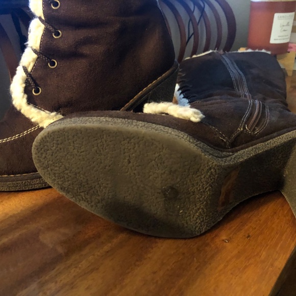 Sherpa style Knee High boots!✨SZ 9 - Picture 4 of 4